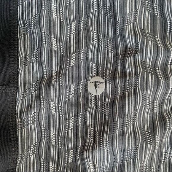 90 Degree Black Grey Mesh Cropped Legging Workout Yoga Pants Size Small - Picture 6 of 6